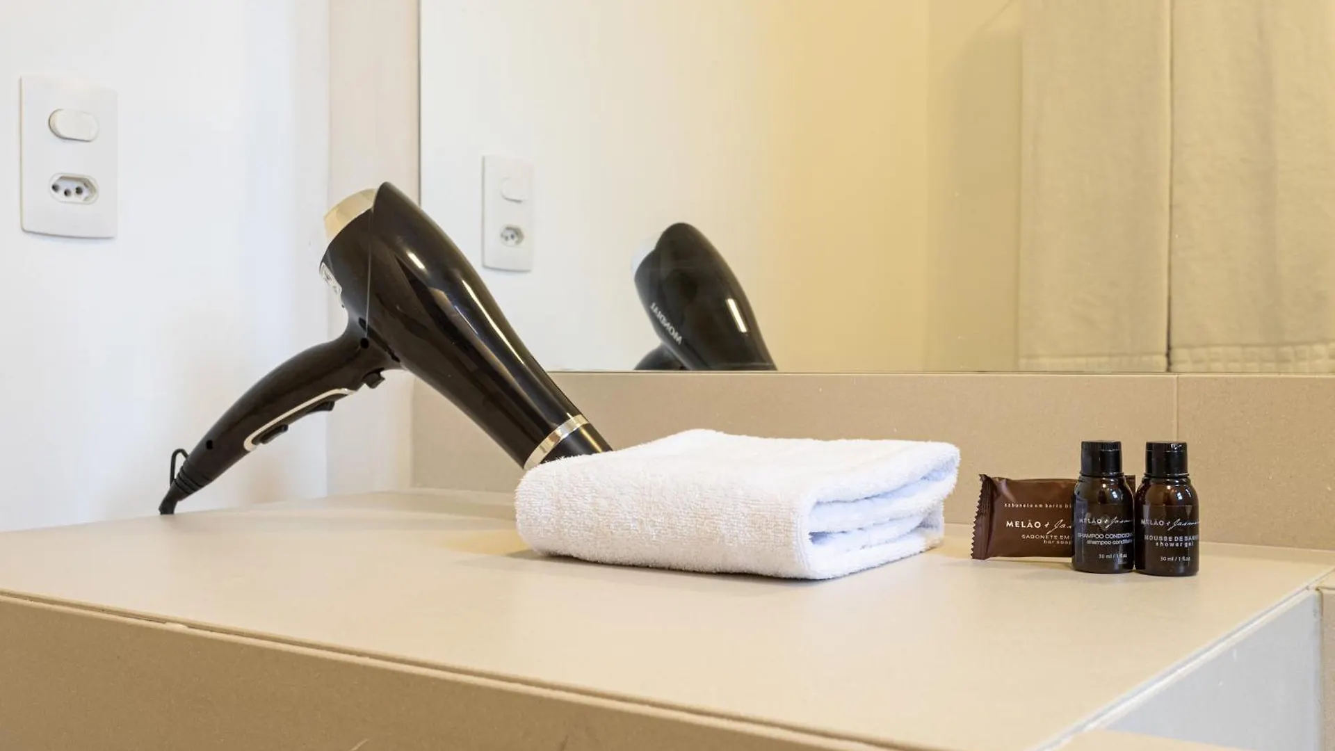 Predio Completo Com Piscina No Itaim Bibi Proximo A Faria Lima - Upper Itaim Apartamento São Paulo