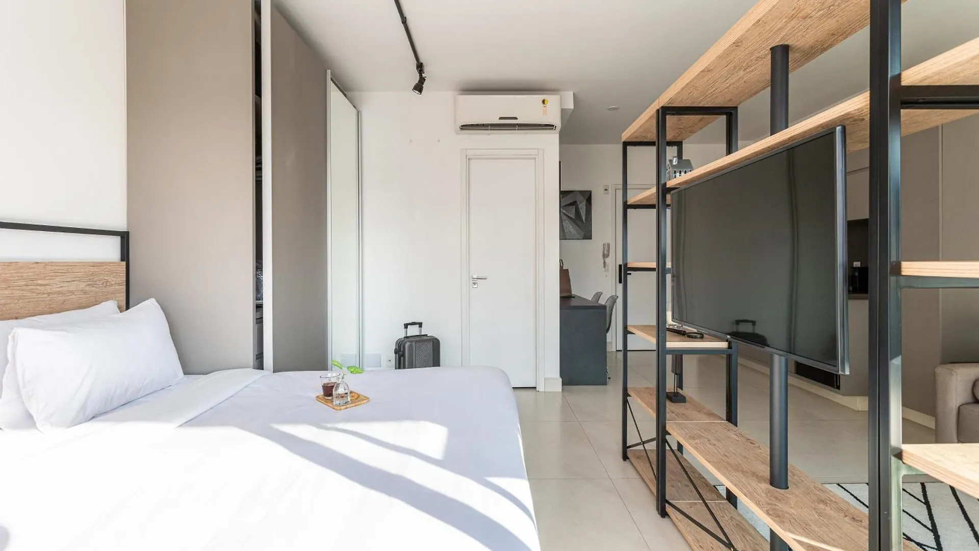 Predio Completo Com Piscina No Itaim Bibi Proximo A Faria Lima - Upper Itaim Apartamento São Paulo